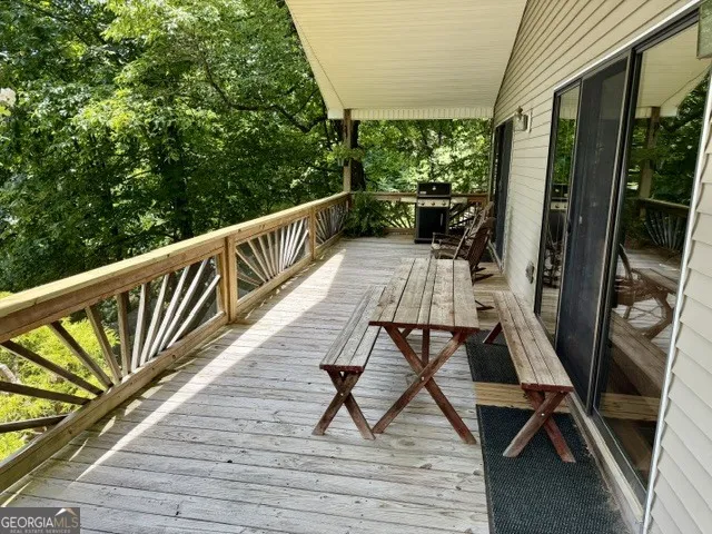 772 Big Oak LN Hiawassee, GA 30546