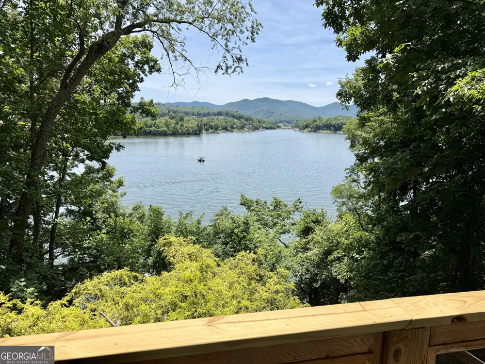 772 Big Oak LN Hiawassee, GA 30546