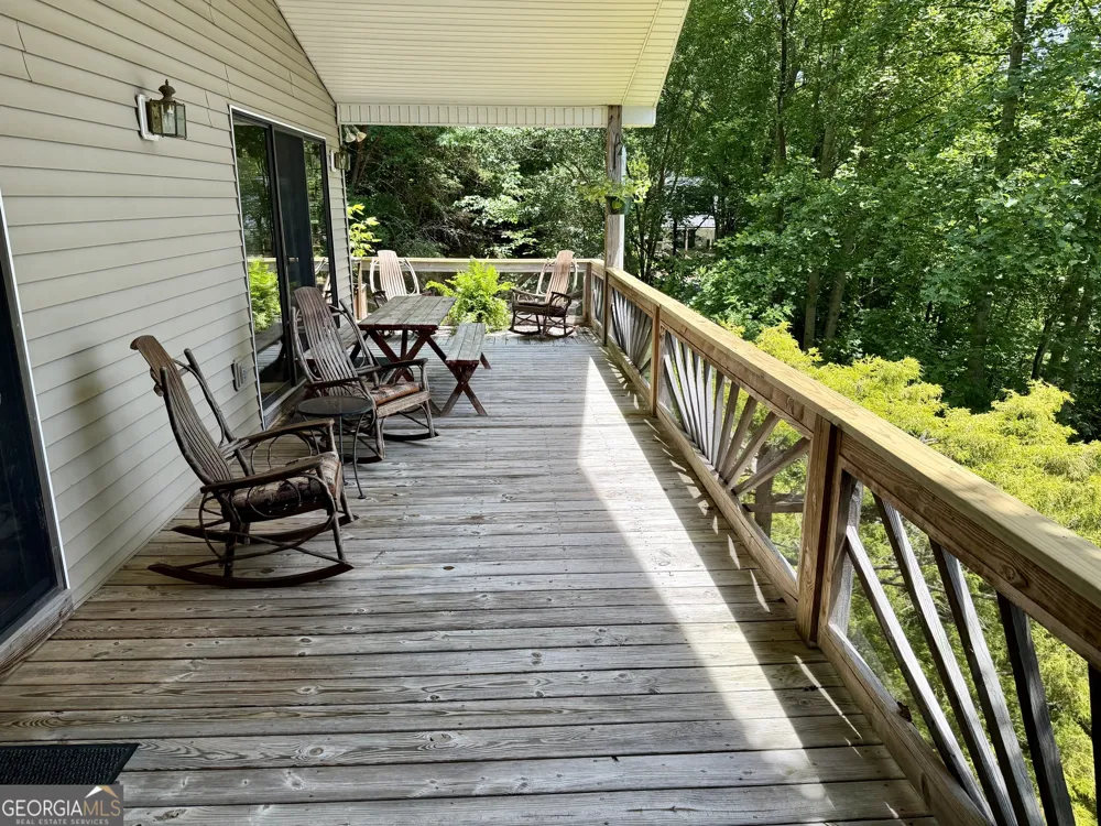 772 Big Oak LN Hiawassee, GA 30546