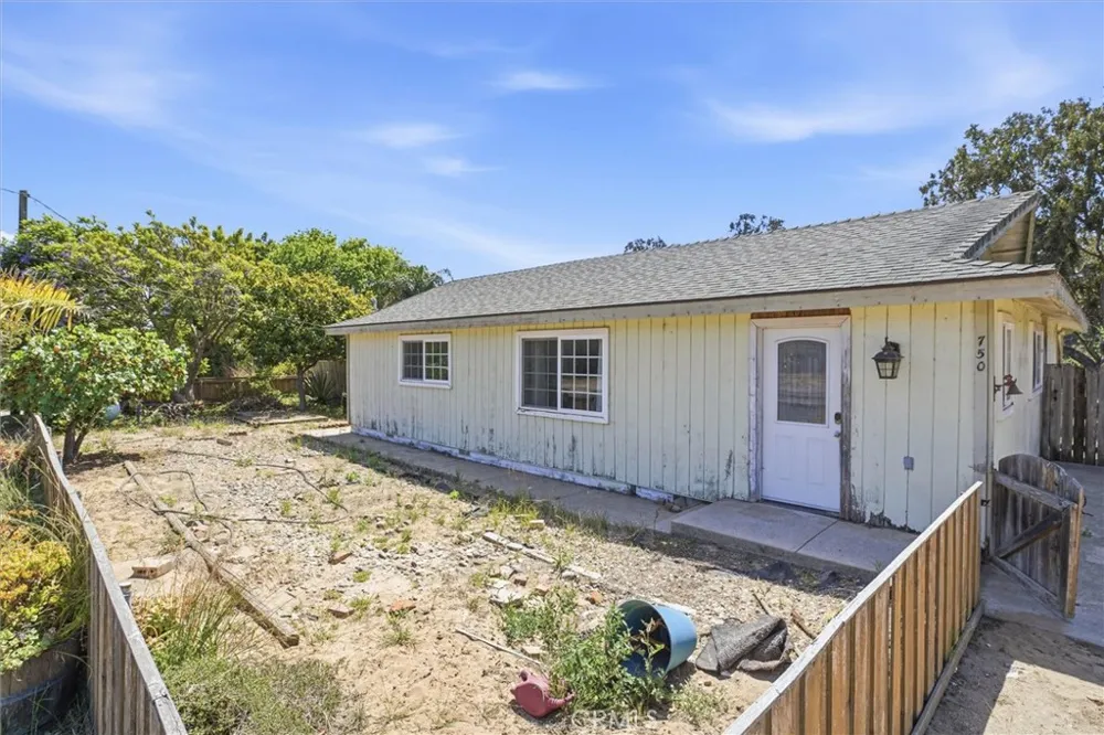 750 Calle Bendita Arroyo Grande, CA 93420