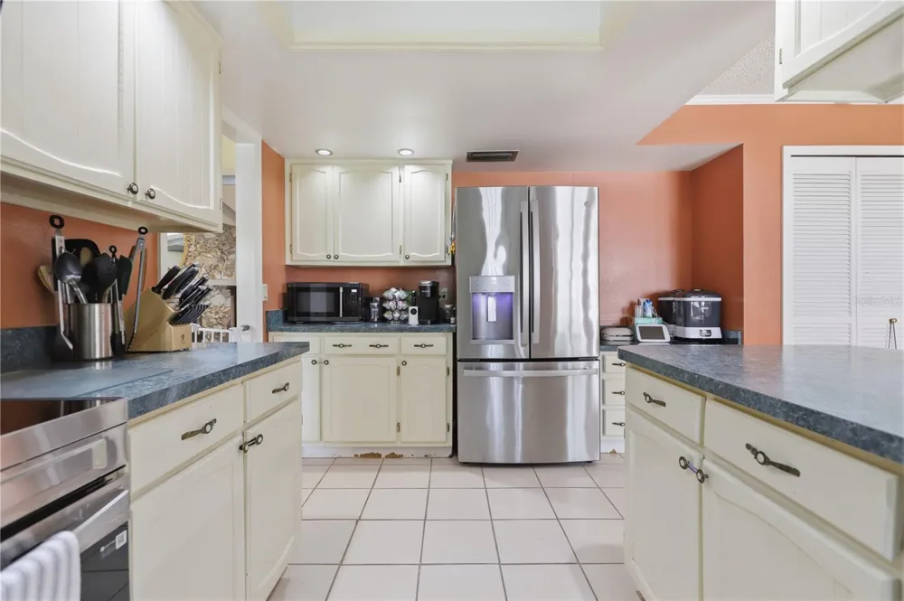 1701 WIND WILLOW ROAD Belle Isle, FL 32809