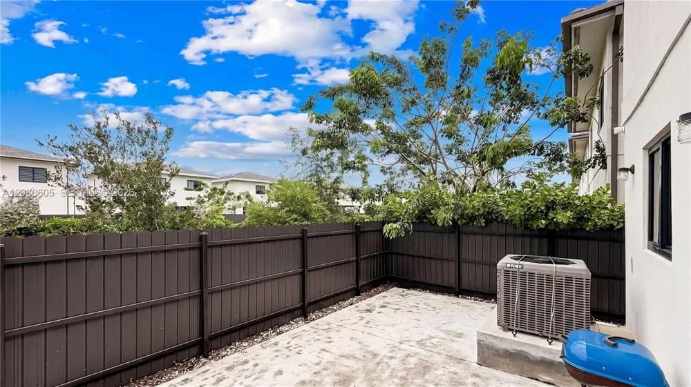229 NW 12th Ct Florida City, FL 33034