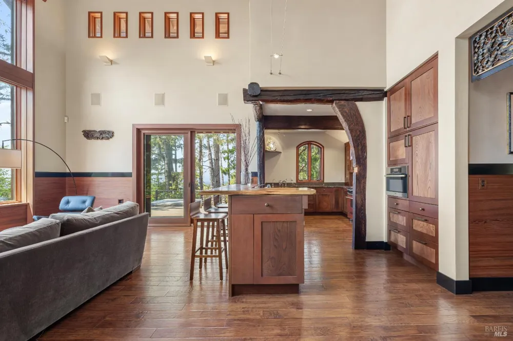 46900 Gypsy Flat Road Gualala, CA 95445