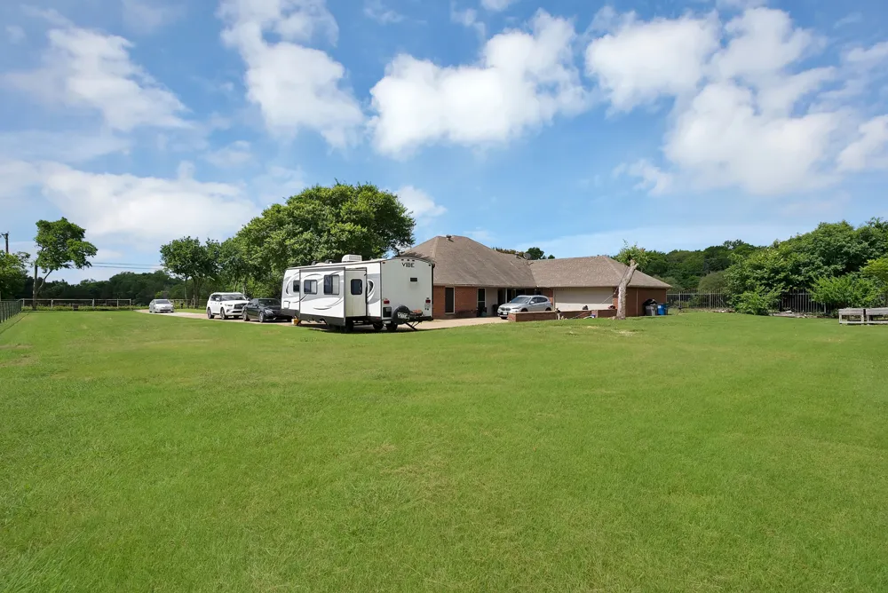 307 Johnson Lane Ovilla, TX 75154