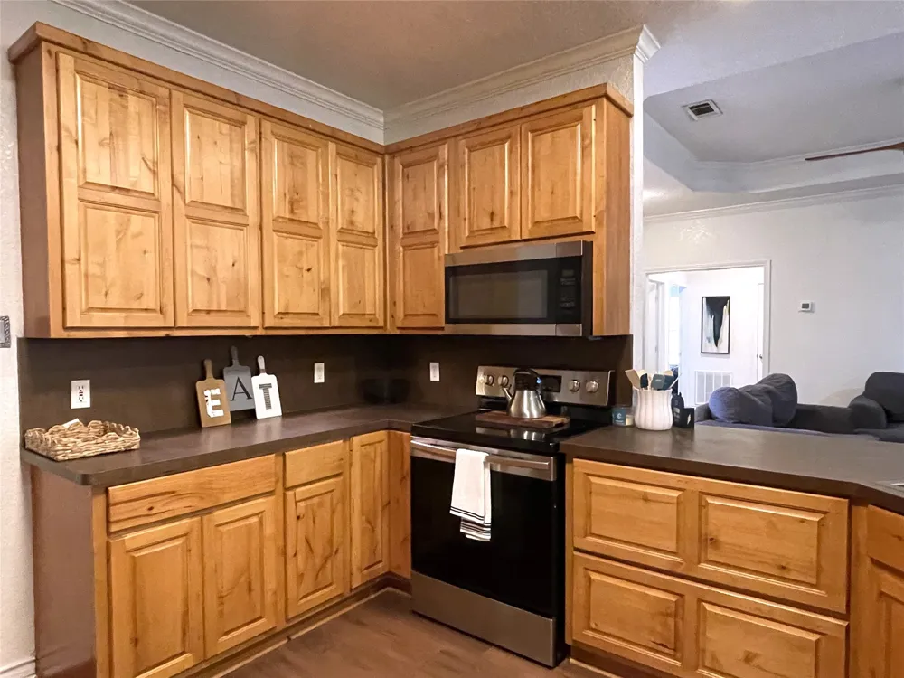 107 Carroll Street Teague, TX 75860
