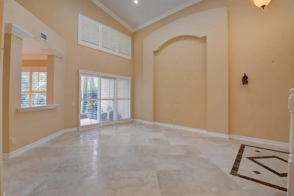 8957 Sandy Crest Lane Boynton Beach, FL 33473