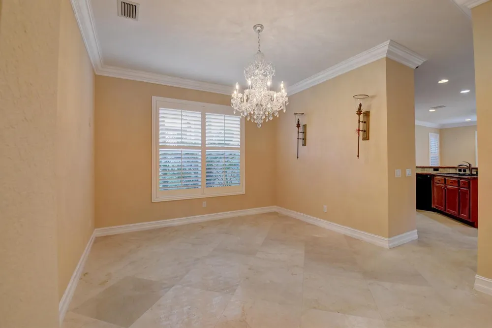 8957 Sandy Crest Lane Boynton Beach, FL 33473