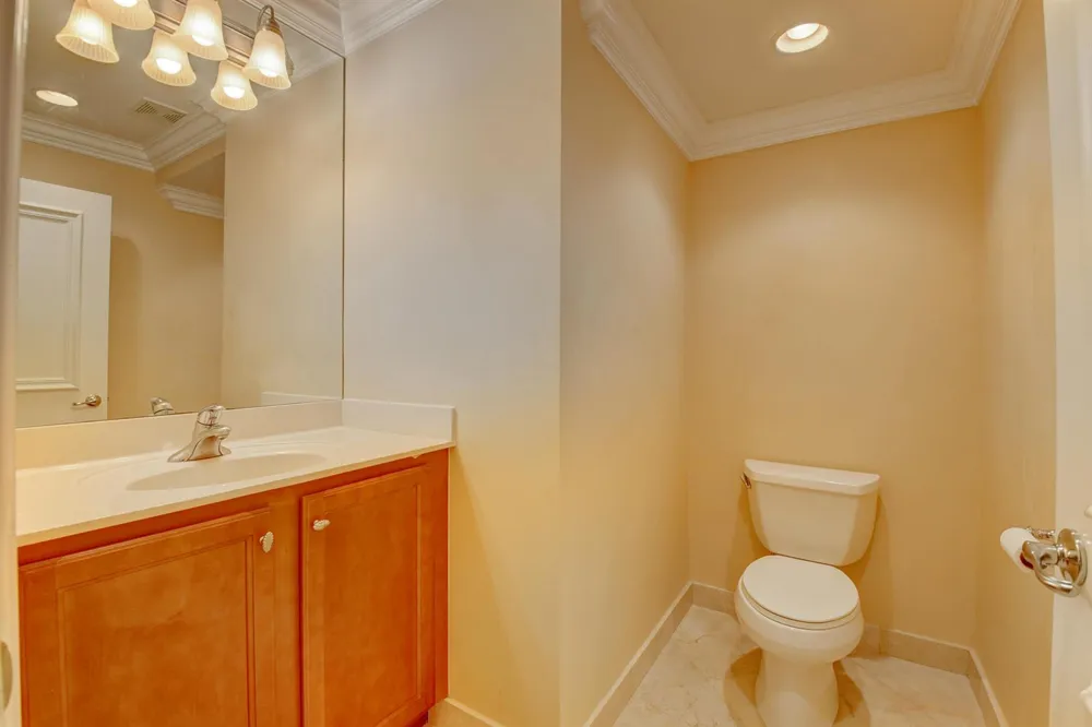 8957 Sandy Crest Lane Boynton Beach, FL 33473
