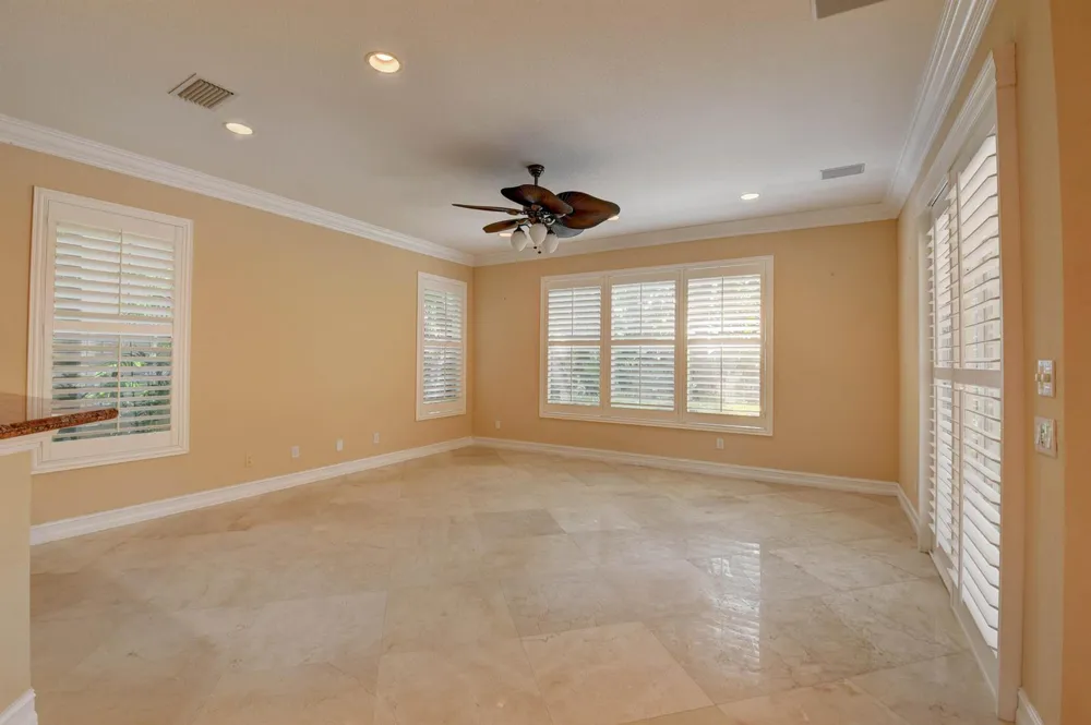 8957 Sandy Crest Lane Boynton Beach, FL 33473