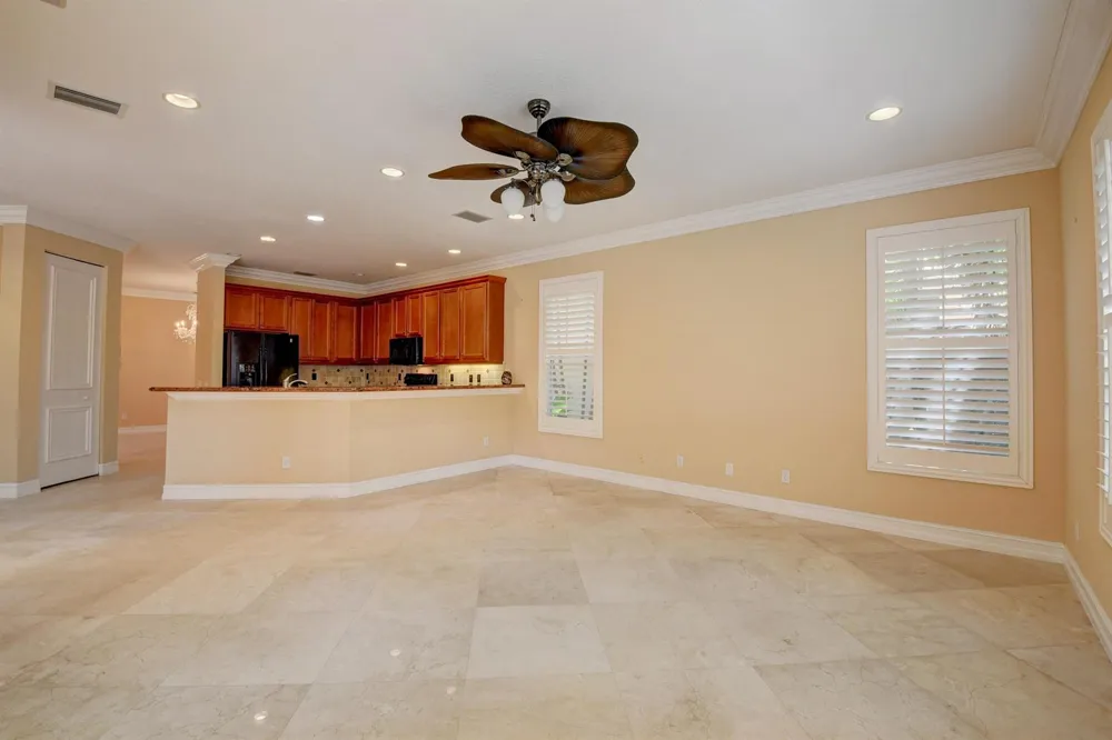 8957 Sandy Crest Lane Boynton Beach, FL 33473