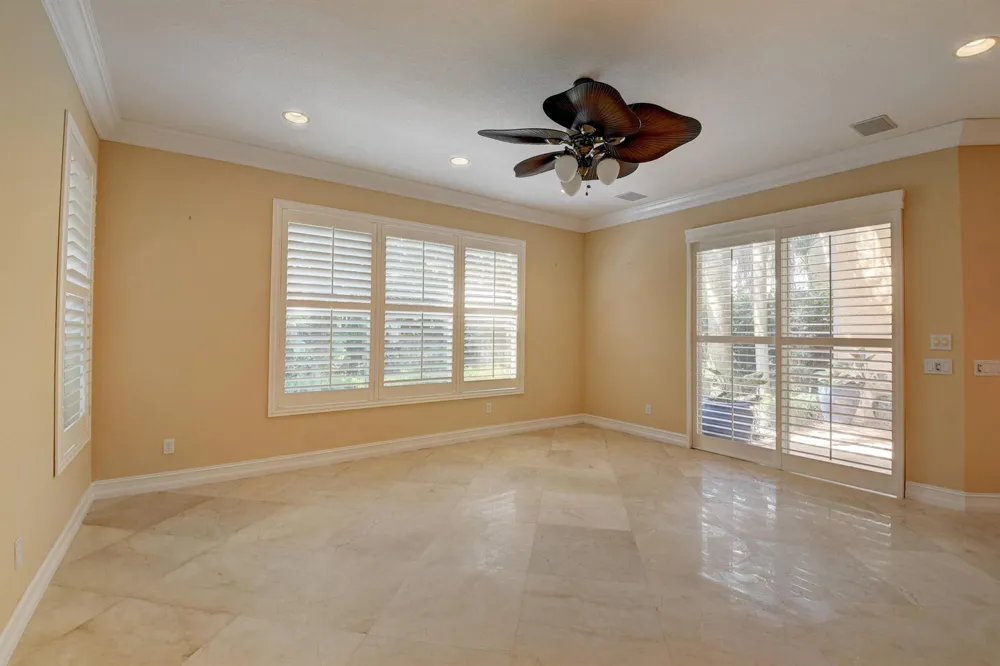 8957 Sandy Crest Lane Boynton Beach, FL 33473