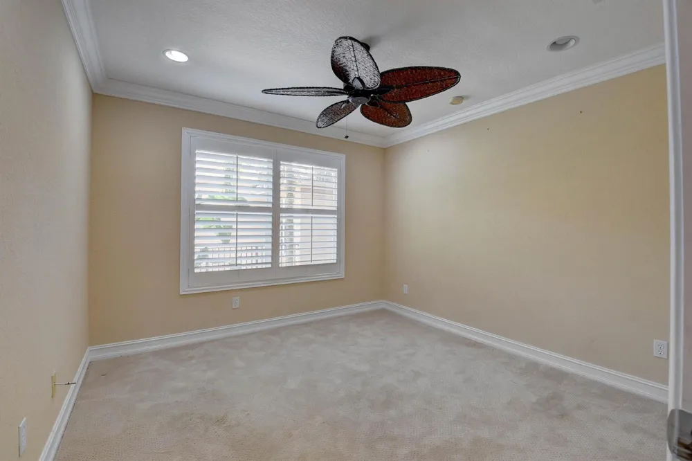 8957 Sandy Crest Lane Boynton Beach, FL 33473