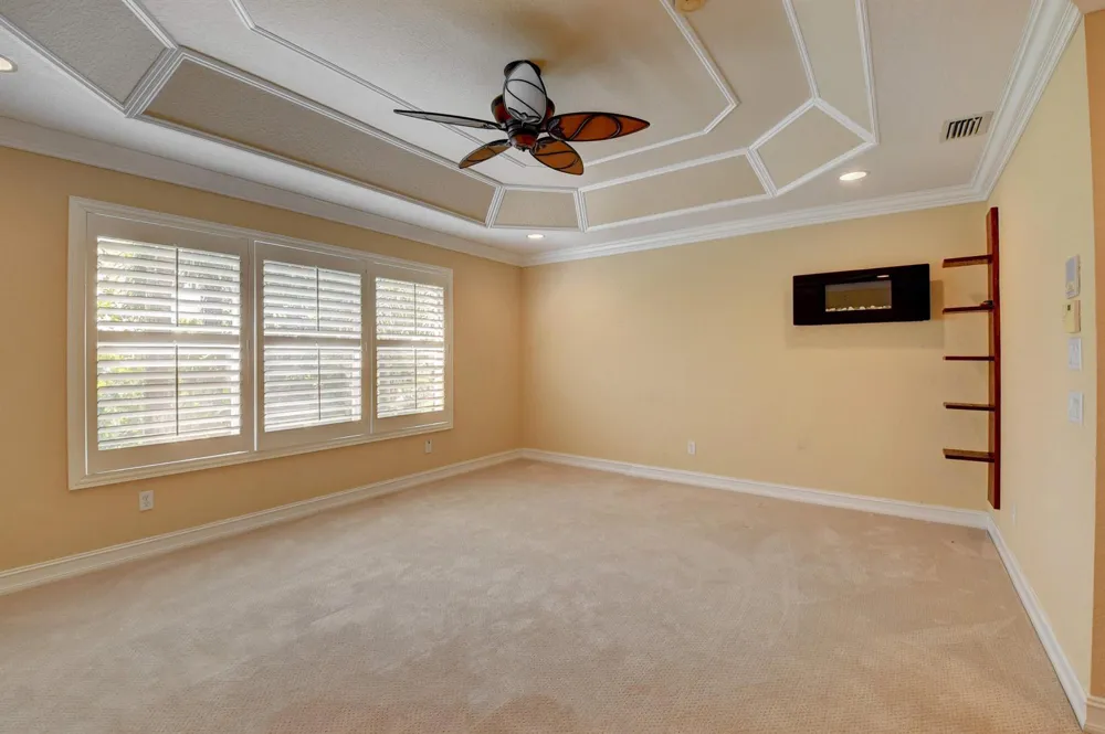 8957 Sandy Crest Lane Boynton Beach, FL 33473