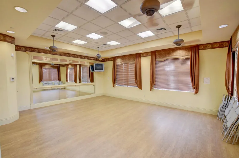 8957 Sandy Crest Lane Boynton Beach, FL 33473
