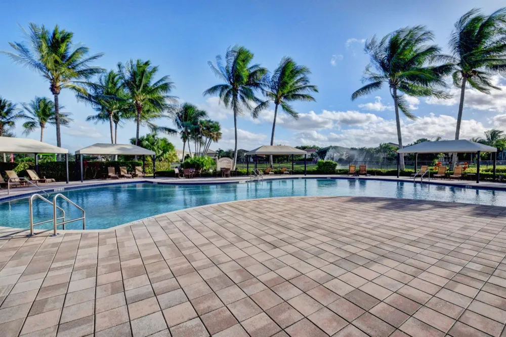 8957 Sandy Crest Lane Boynton Beach, FL 33473