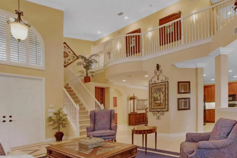 8957 Sandy Crest Lane Boynton Beach, FL 33473