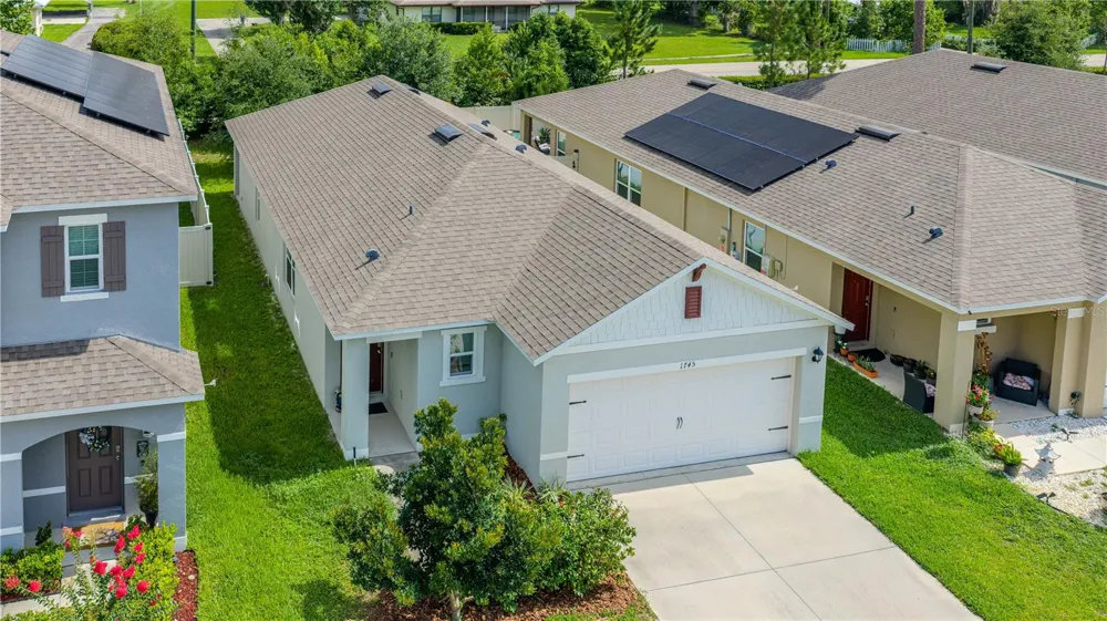 1745 BENT BRANCH AVENUE Deland, FL 32720