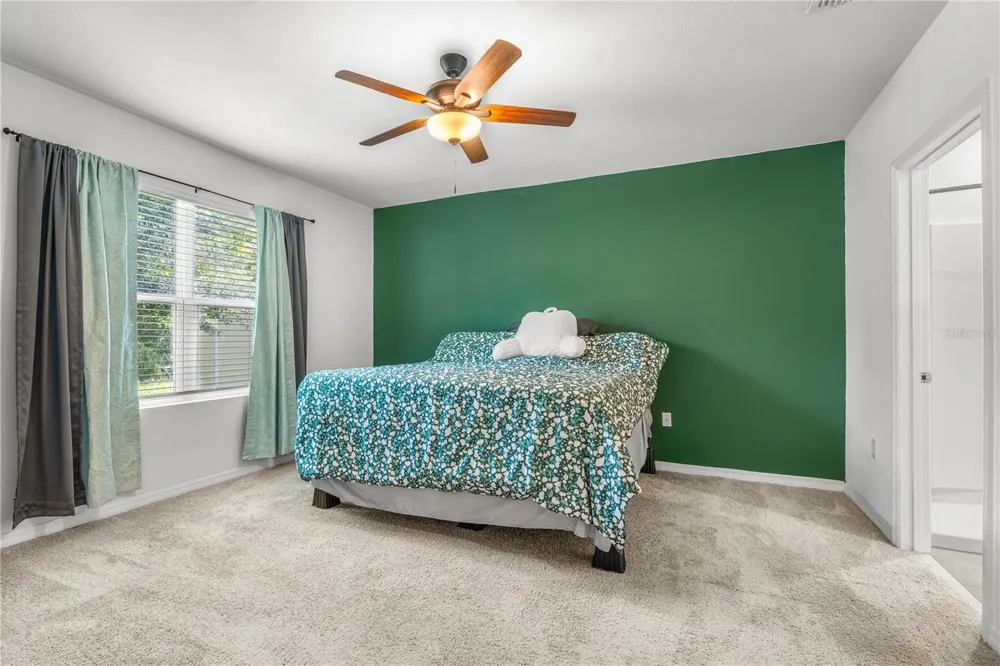 1745 BENT BRANCH AVENUE Deland, FL 32720