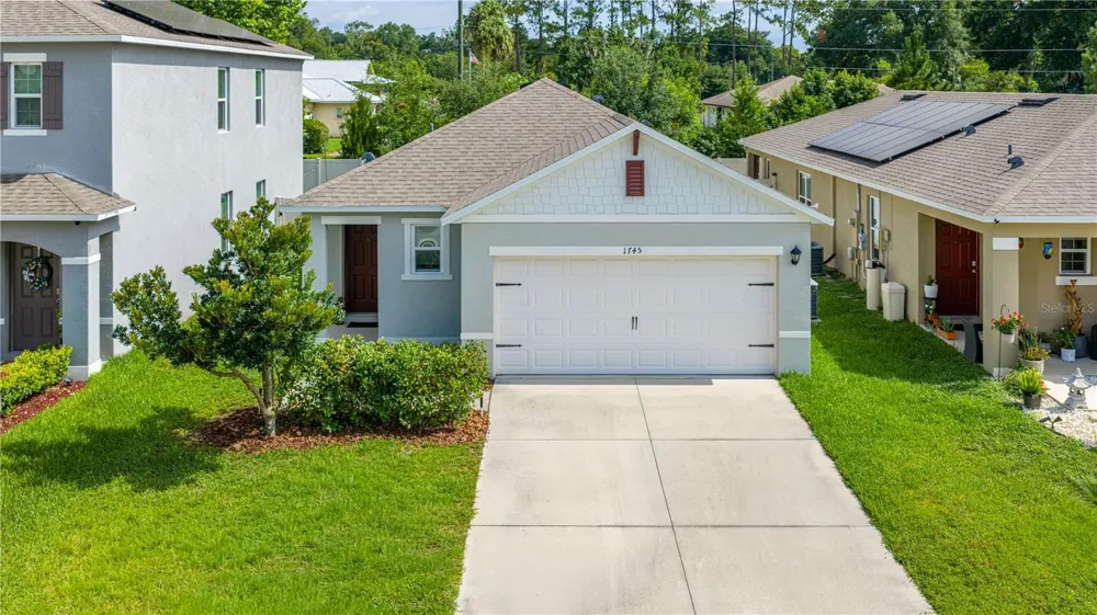 1745 BENT BRANCH AVENUE Deland, FL 32720