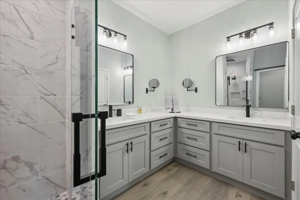 1326 Emerald Drive Crystal Beach, TX 77650