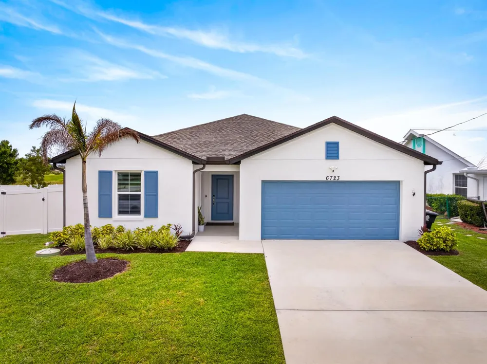 6723 NW Dorothy Street Port St. Lucie, FL 34983