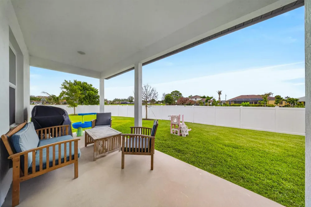 6723 NW Dorothy Street Port St. Lucie, FL 34983