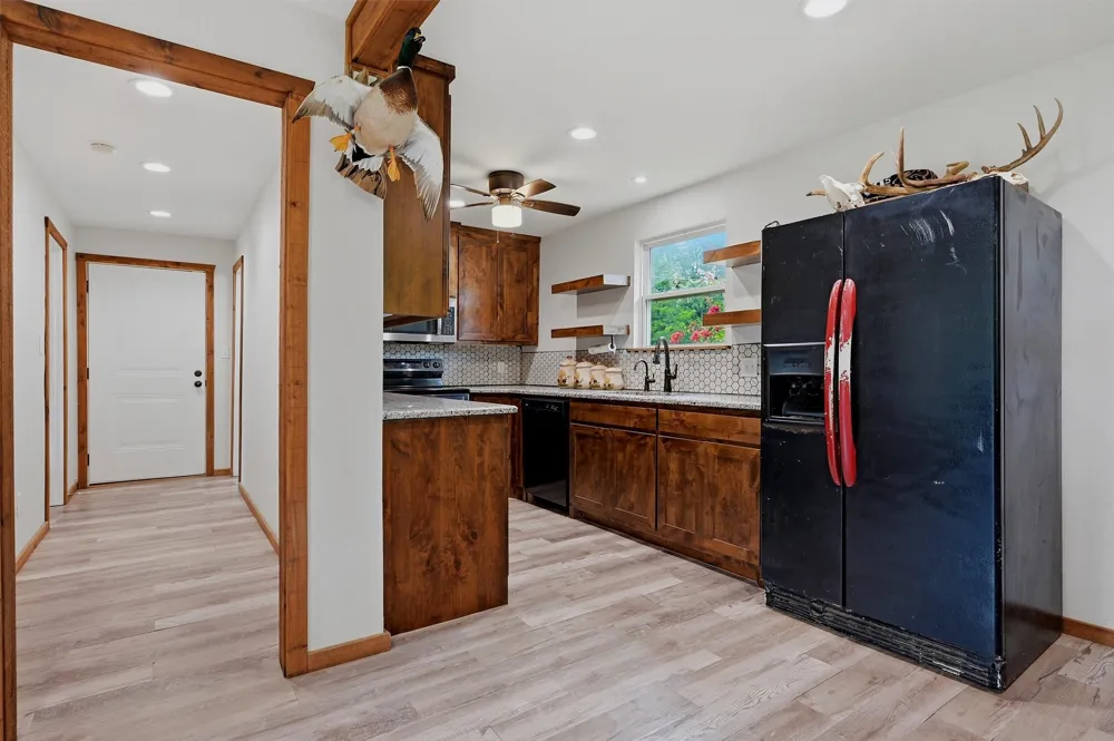 285 Sioux Drive Gordonville, TX 76245