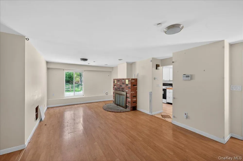 52 Victory Avenue Shirley, NY 11967