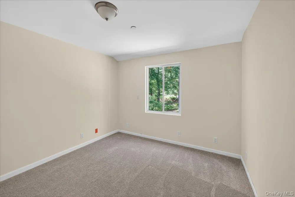 52 Victory Avenue Shirley, NY 11967