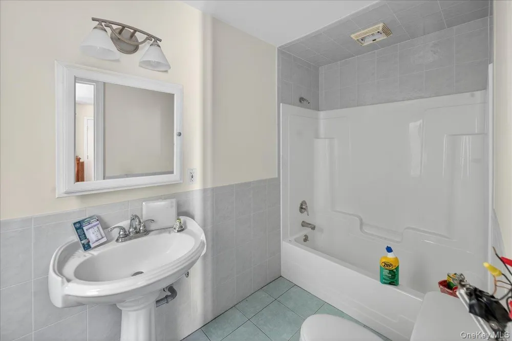 52 Victory Avenue Shirley, NY 11967