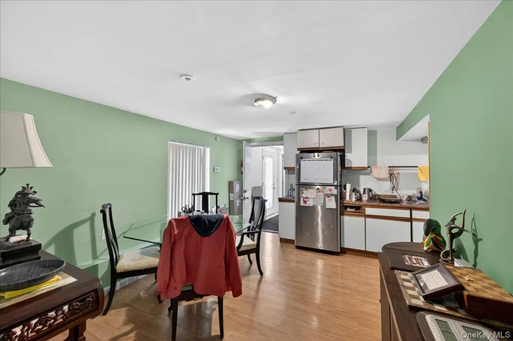 52 Victory Avenue Shirley, NY 11967