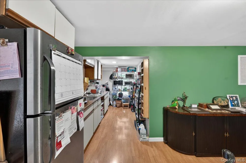 52 Victory Avenue Shirley, NY 11967