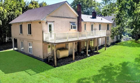 52 Victory Avenue