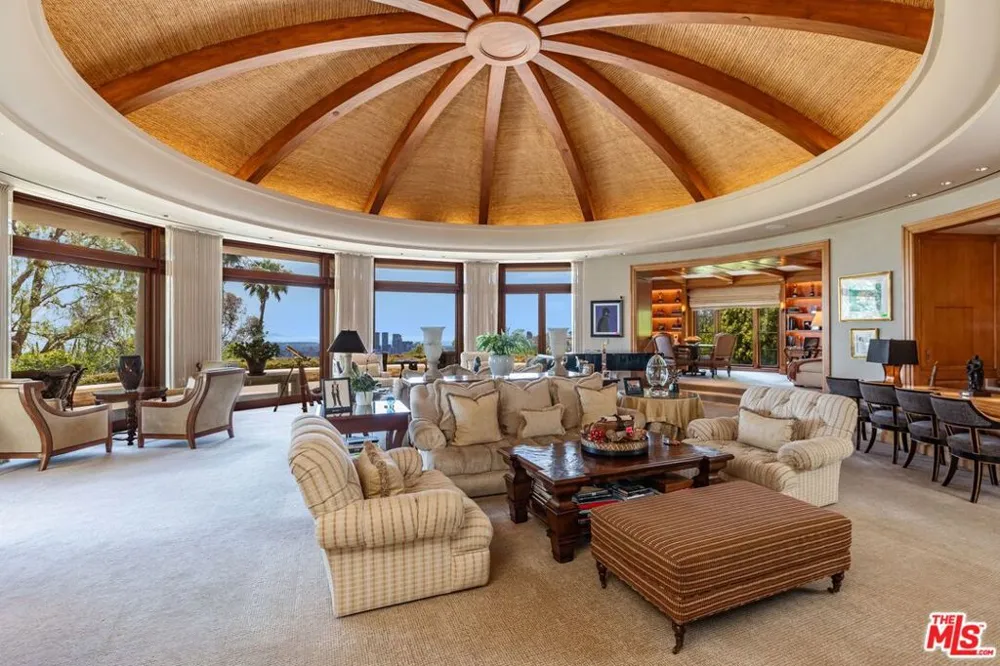 1101 Bel Air Place Los Angeles, CA 90077