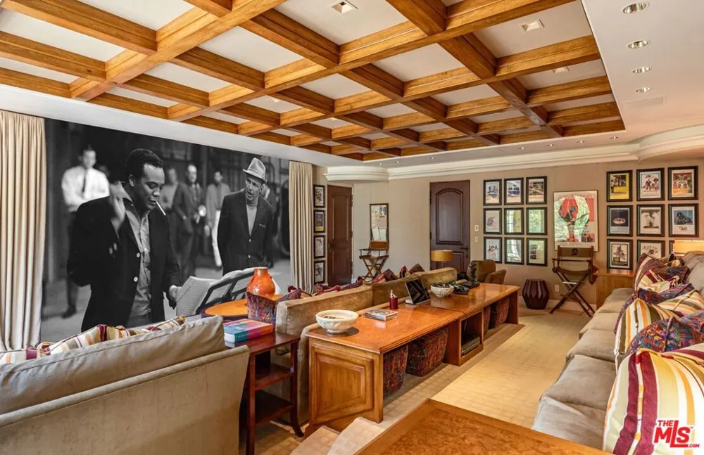 1101 Bel Air Place Los Angeles, CA 90077