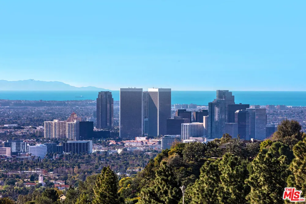 1101 Bel Air Place Los Angeles, CA 90077