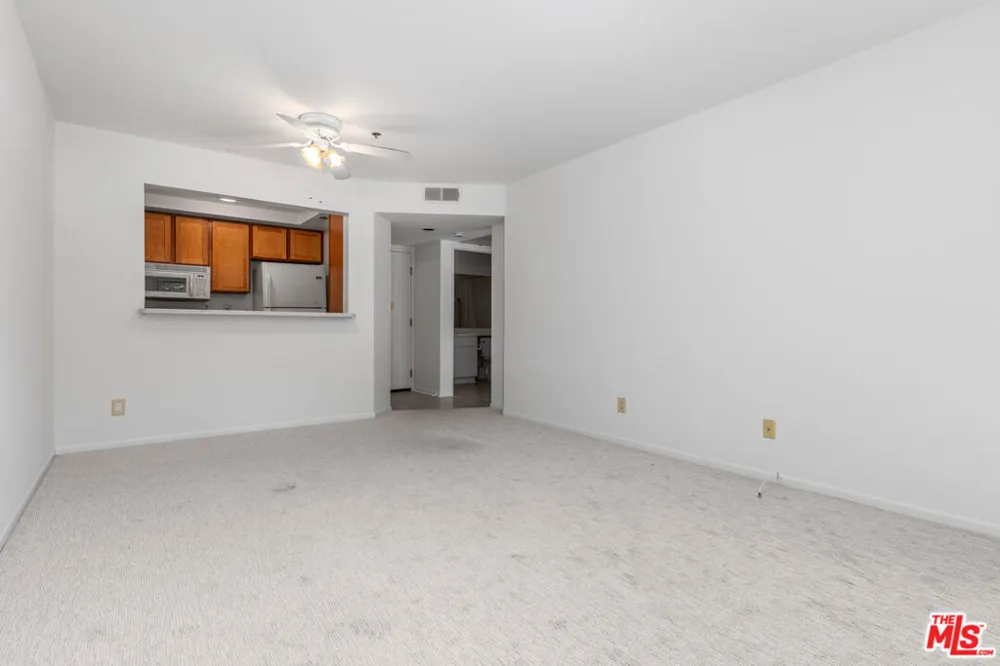 501 Palisades Drive #207 Pacific Palisades, CA 90272
