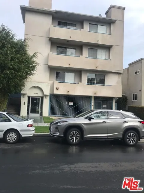 1804 CAMDEN AVENUE #203