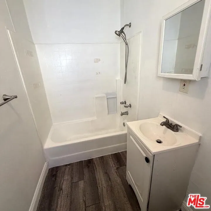 139 S Rosemead Boulevard #141 Pasadena, CA 91107