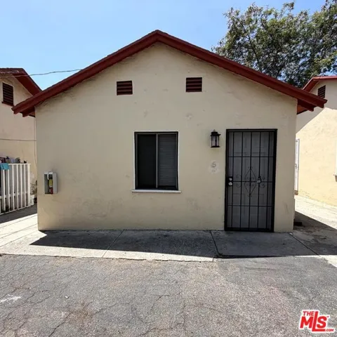 139 S Rosemead Boulevard #141