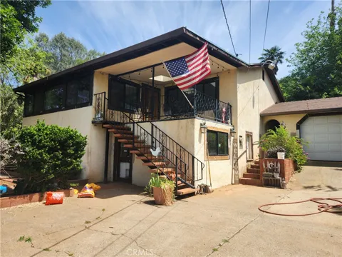 105 Pinedale Avenue