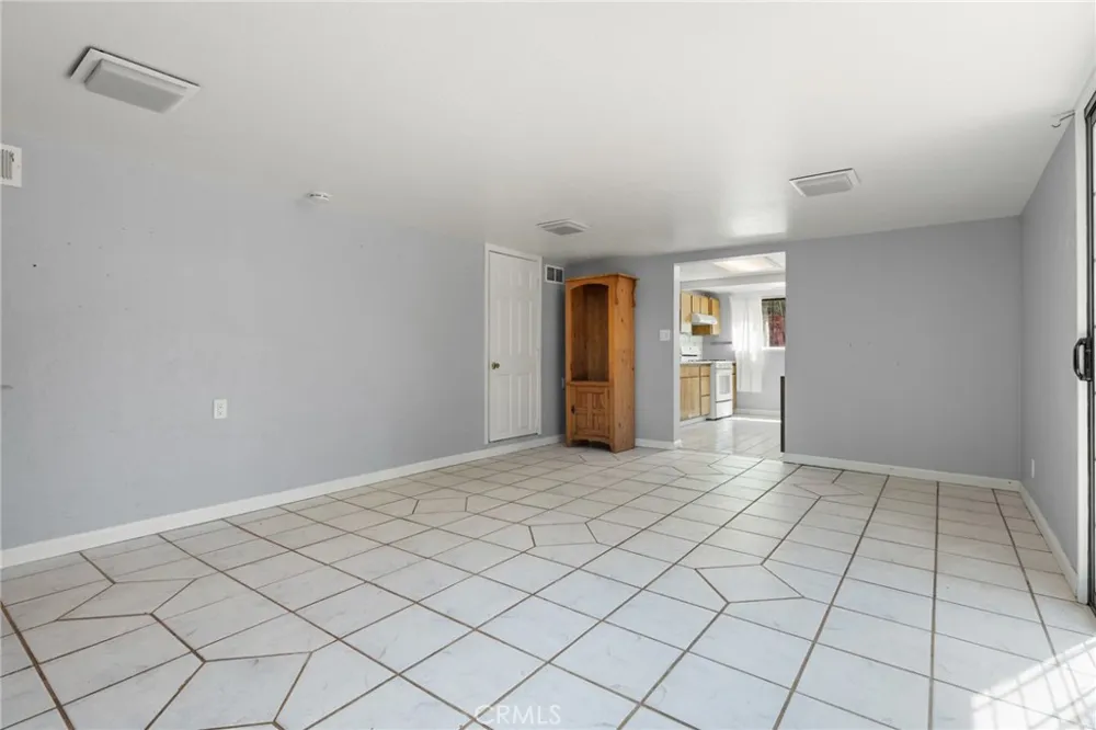 105 Pinedale Avenue Oroville, CA 95966