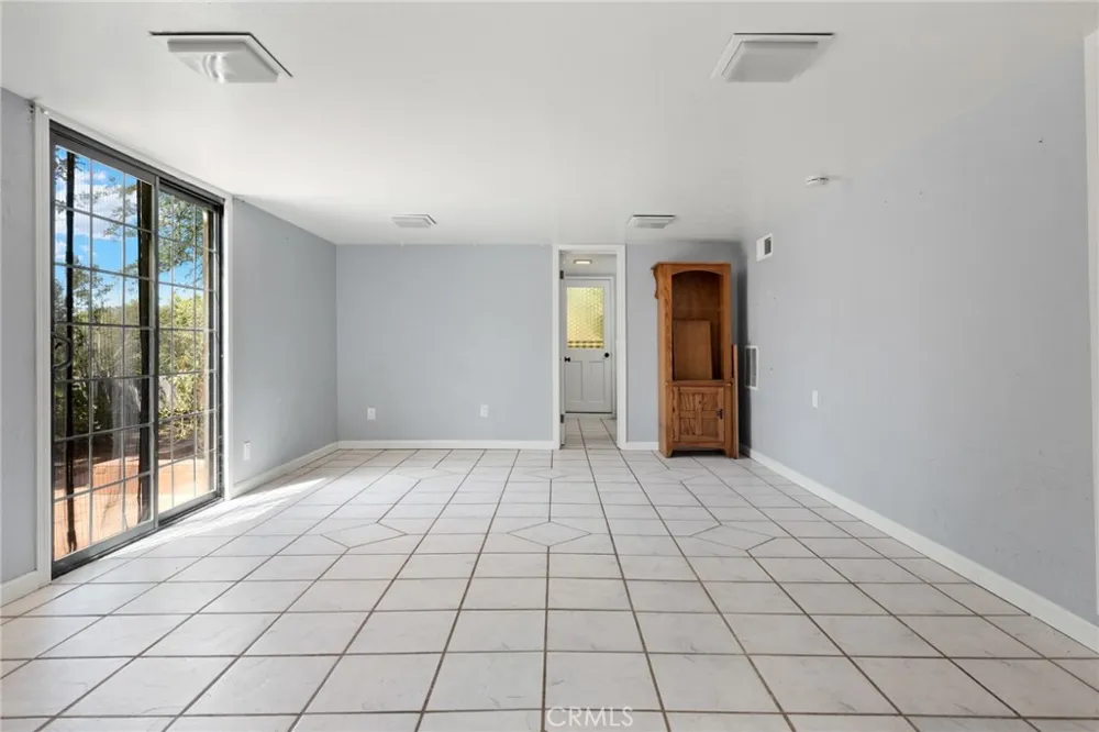 105 Pinedale Avenue Oroville, CA 95966