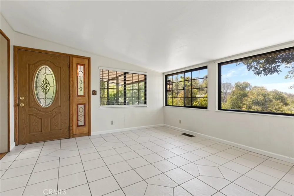 105 Pinedale Avenue Oroville, CA 95966