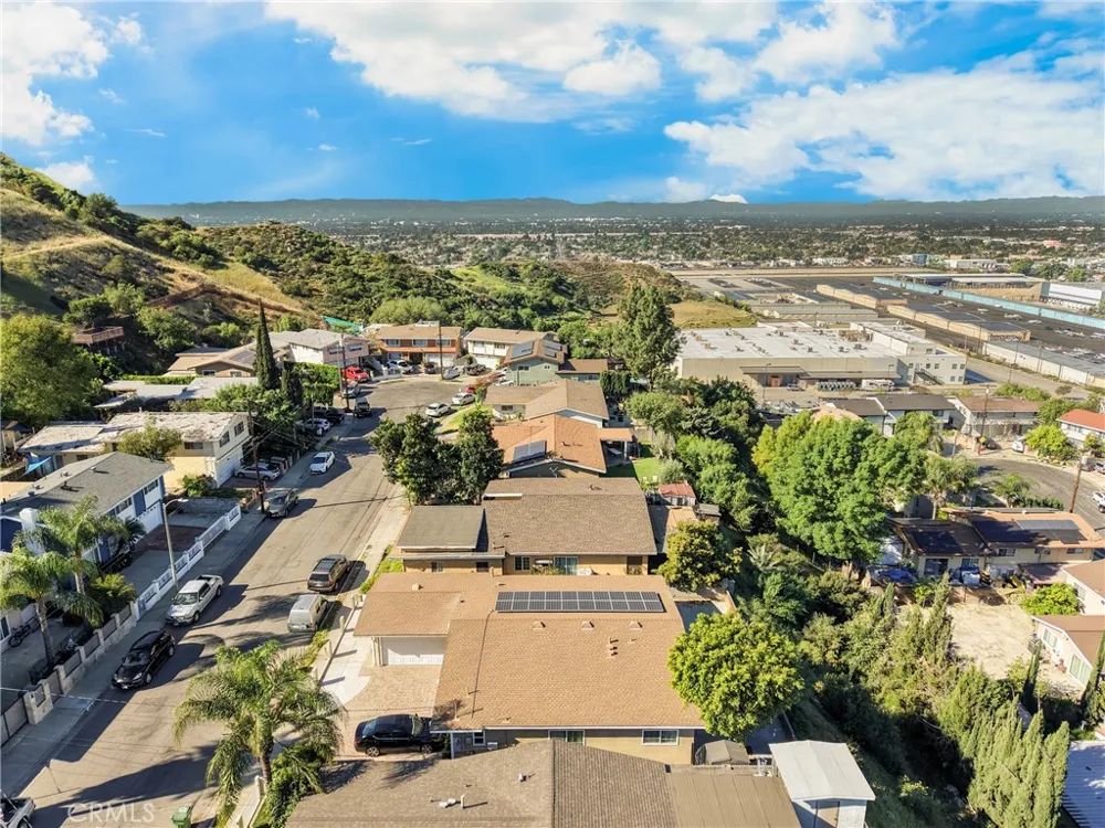 12647 Terra Bella Pacoima, CA 91331