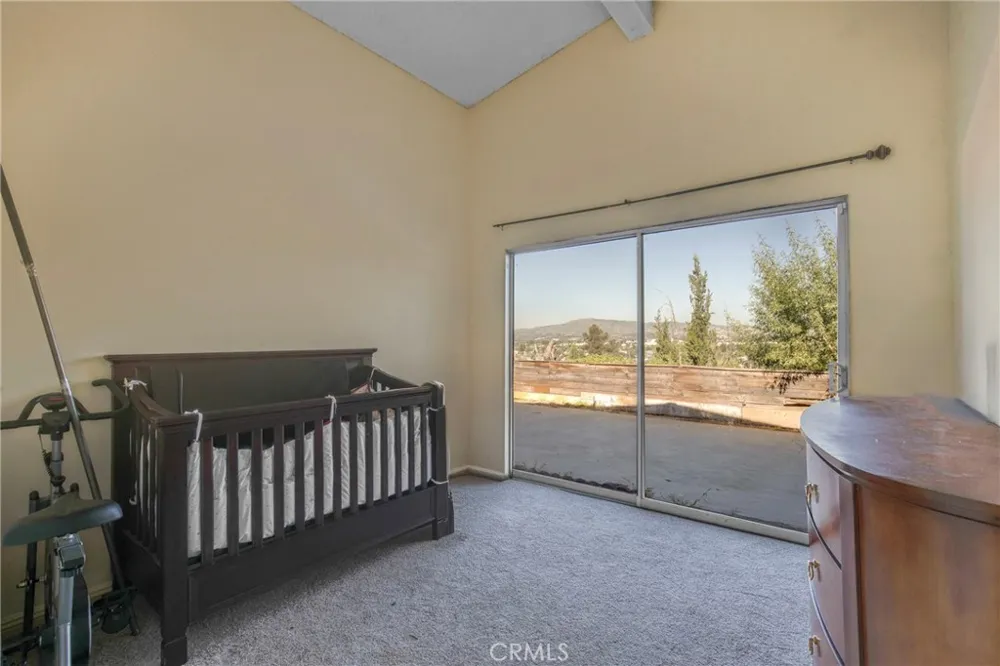 12647 Terra Bella Pacoima, CA 91331