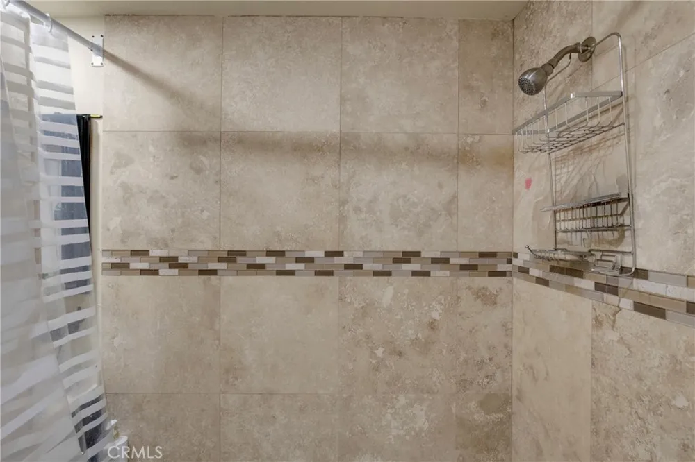 12647 Terra Bella Pacoima, CA 91331
