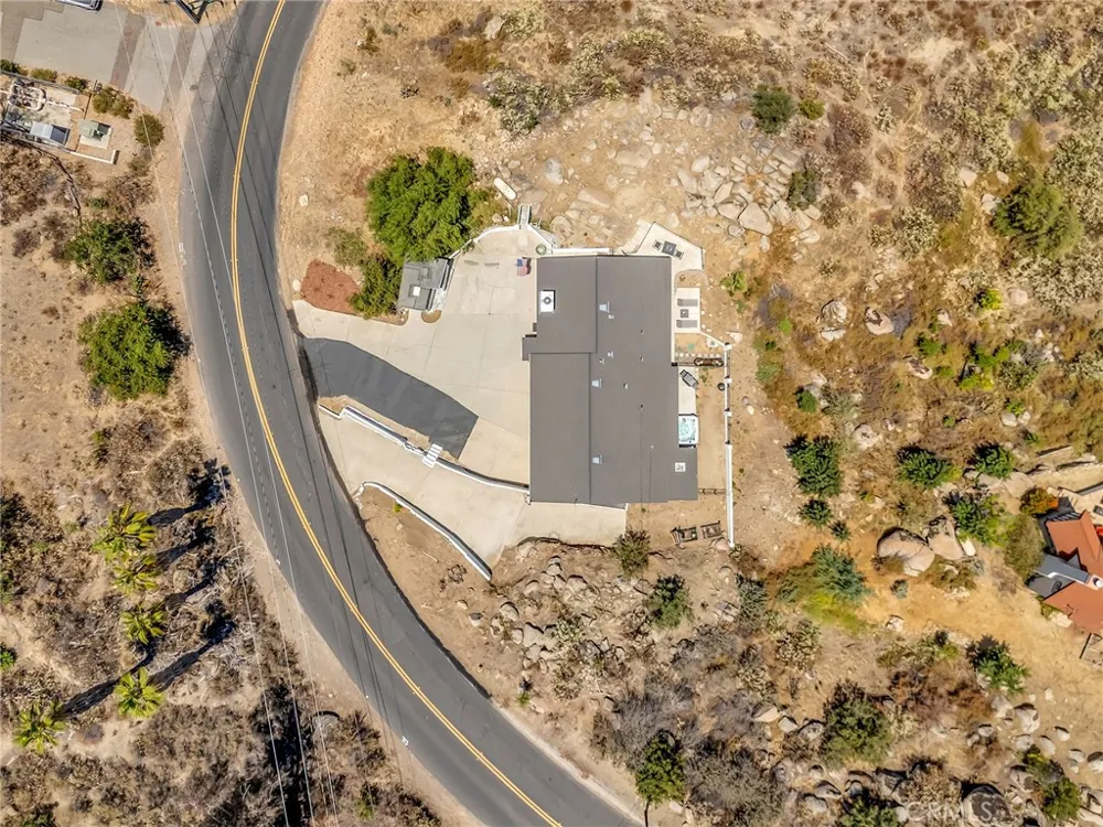 27756 Vista Del Valle Hemet, CA 92544