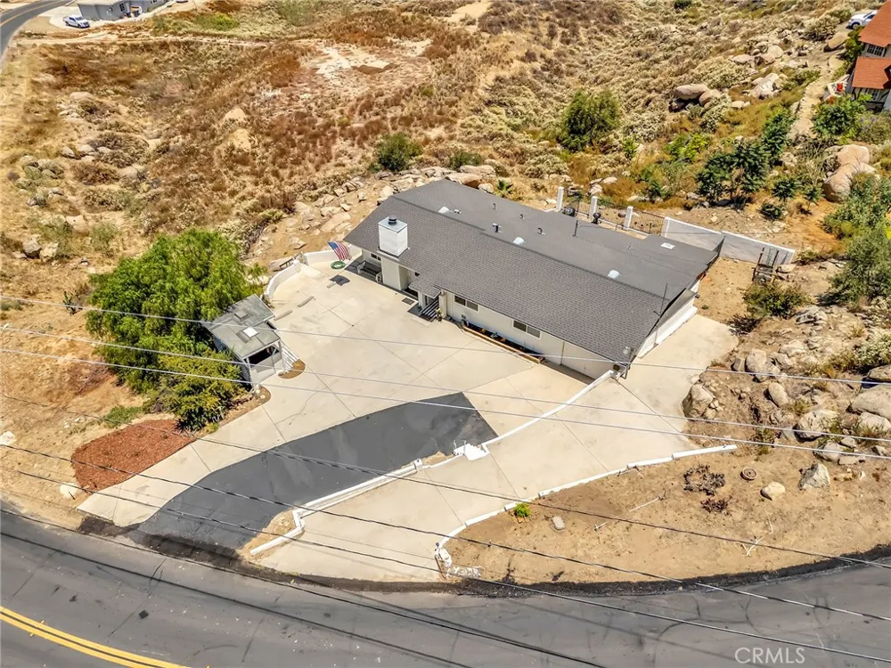 27756 Vista Del Valle Hemet, CA 92544
