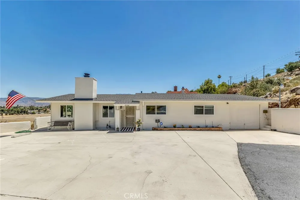27756 Vista Del Valle Hemet, CA 92544